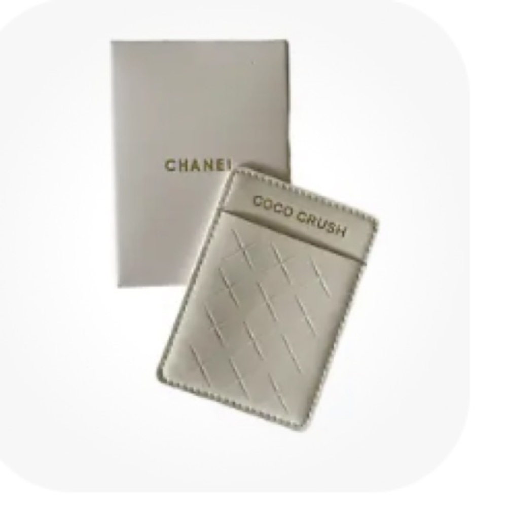 NWT Chanel Coco Card‎ Holder in White